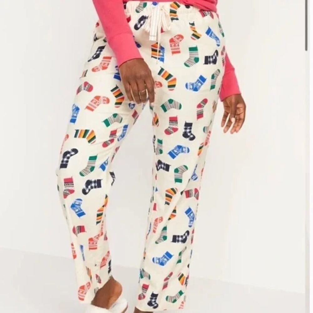 ✨ Old Navy Flannel Pajama Pants Deer Print✨